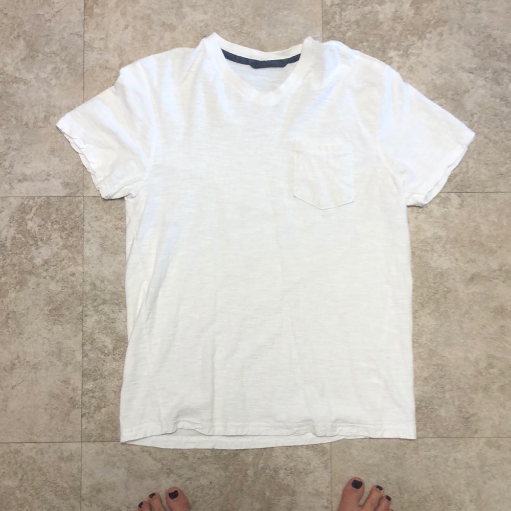 You g men’s fashion v-neck